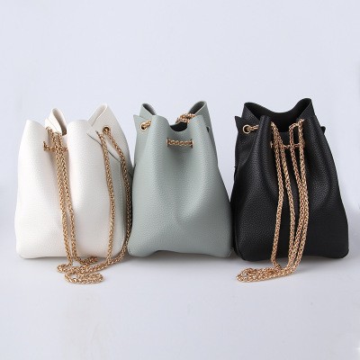 Fashion lady shoulder tote bucket bag with golden chain