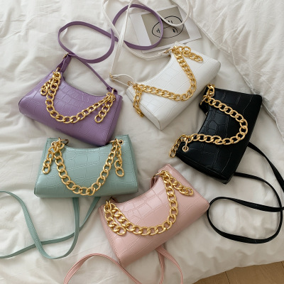 2020 luxury gold chain green purple organizer crossbody handbags leather(图1)