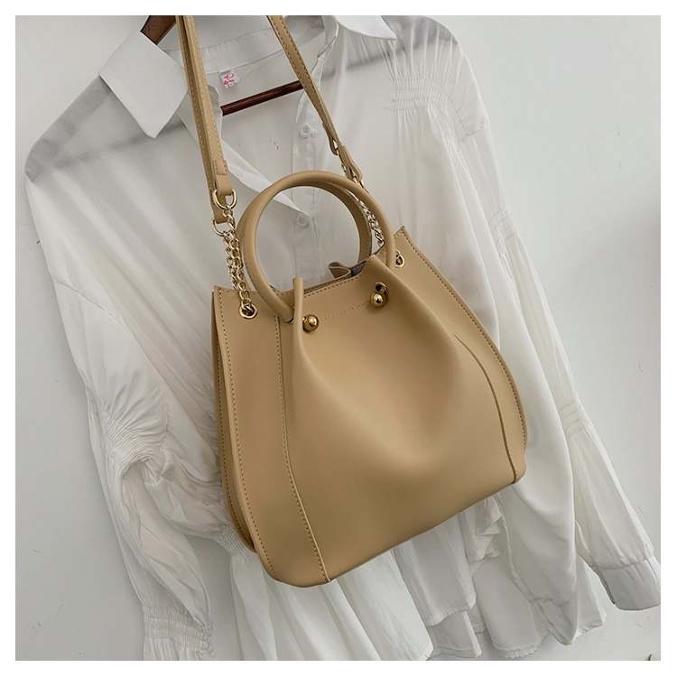 Ladies pu leather crossbody shoulder handbag with golden chain(图9)