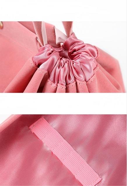 New round velvet drawstring makeup wash bag with adjustable handle(图5)