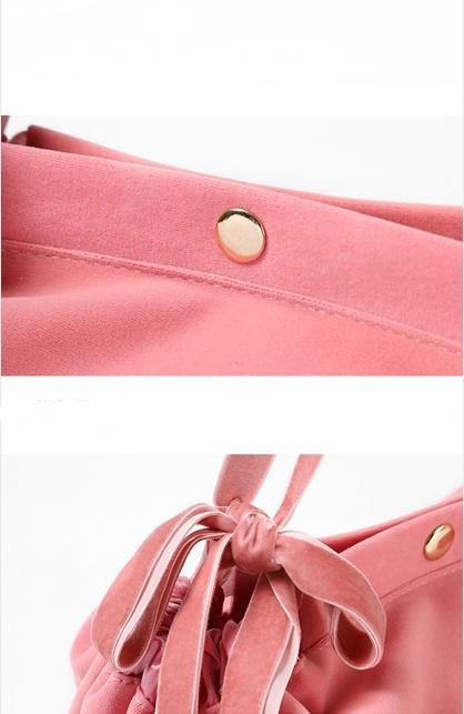 New round velvet drawstring makeup wash bag with adjustable handle(图3)