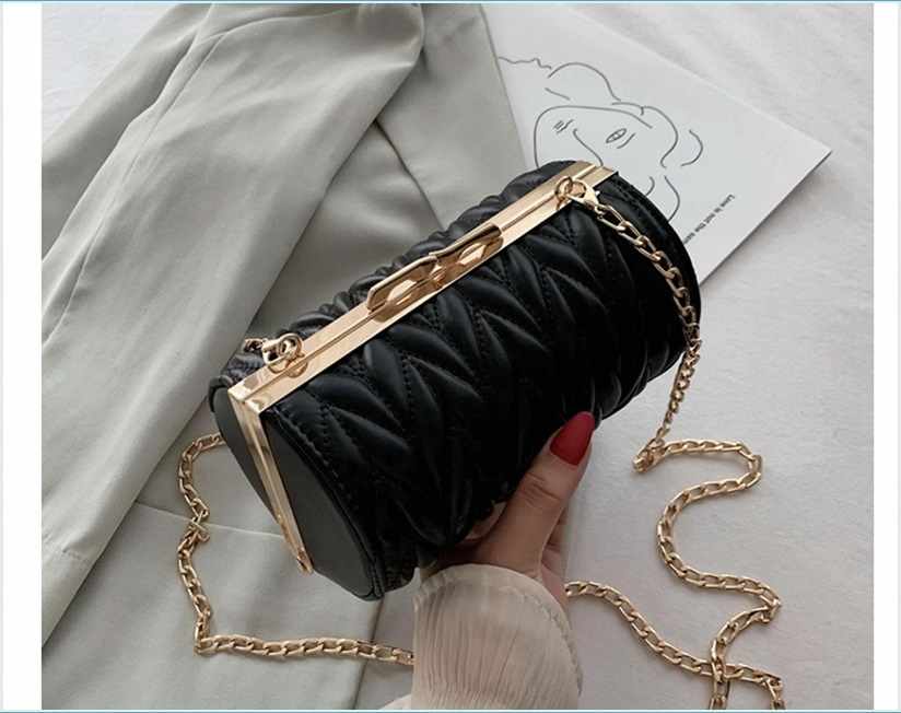 Trendy pu leather shoulder handbag crossbody bag with golden chain(图7)