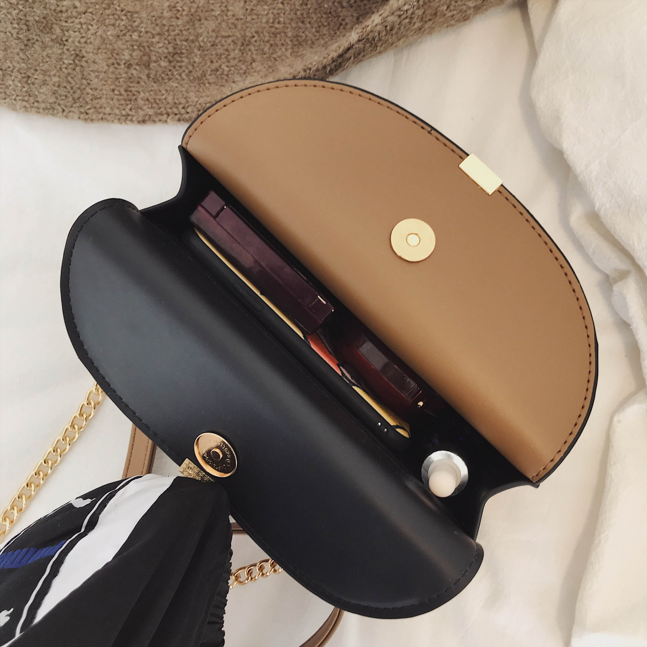 Designer cheap black brown organizer leather crossbody bag with flap (图11)